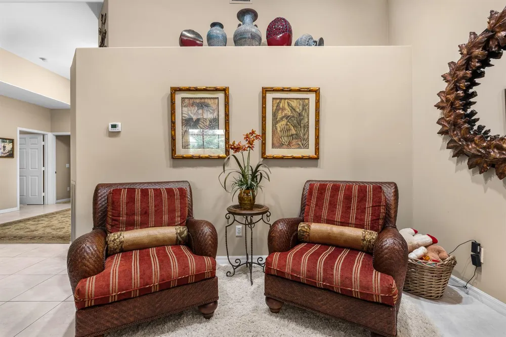 210 CHAMPAGNE COURT SW Vero Beach, FL 32968