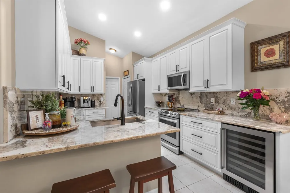 210 CHAMPAGNE COURT SW Vero Beach, FL 32968