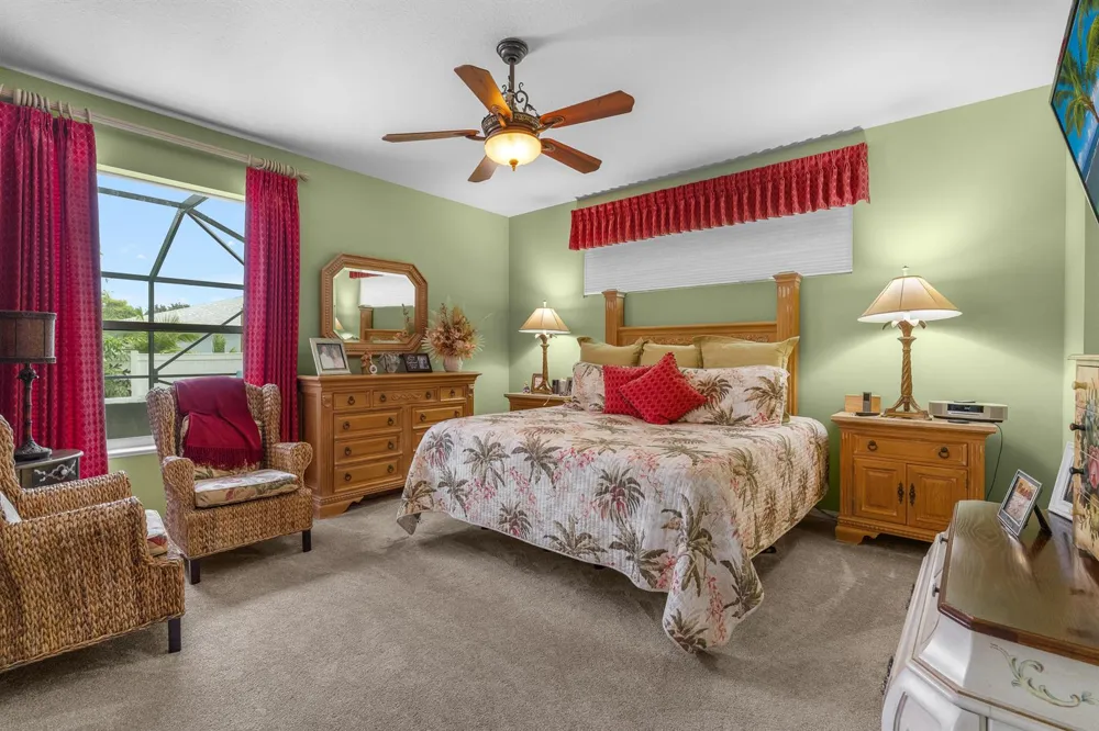 210 CHAMPAGNE COURT SW Vero Beach, FL 32968
