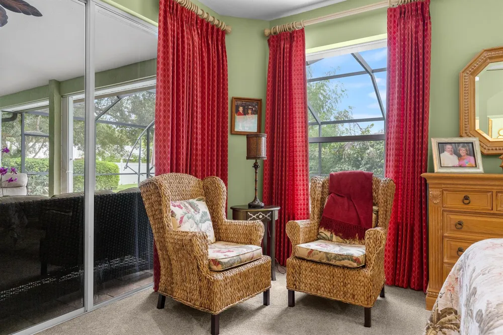 210 CHAMPAGNE COURT SW Vero Beach, FL 32968
