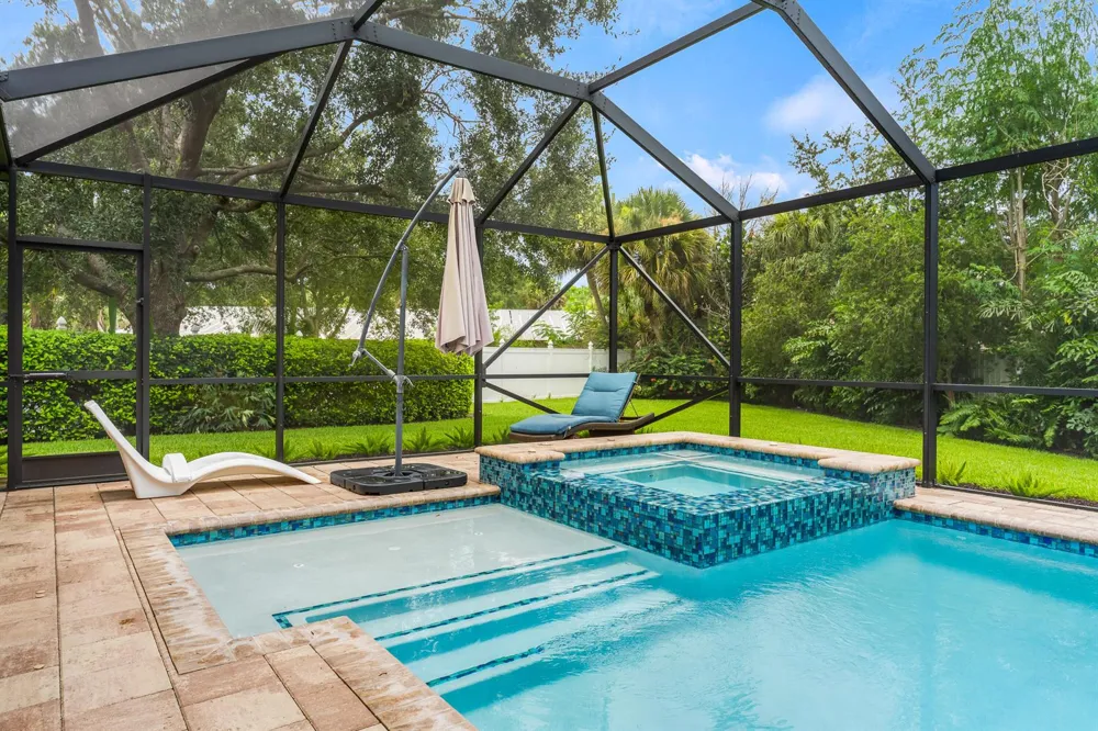 210 CHAMPAGNE COURT SW Vero Beach, FL 32968