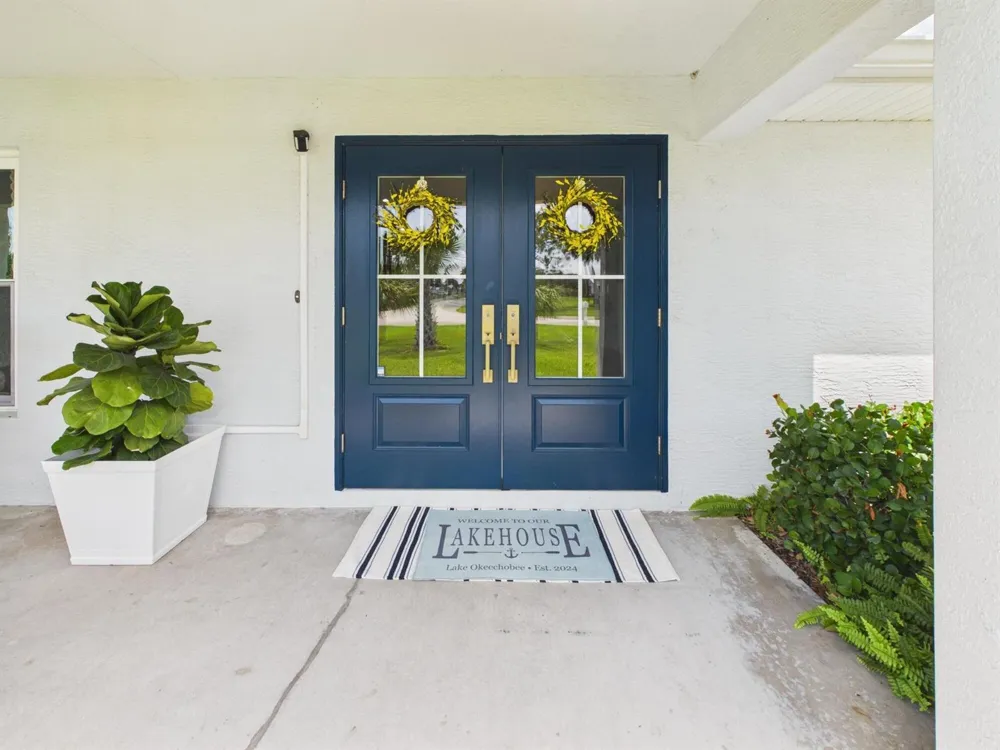 2075 SE 9th Avenue Okeechobee, FL 34974