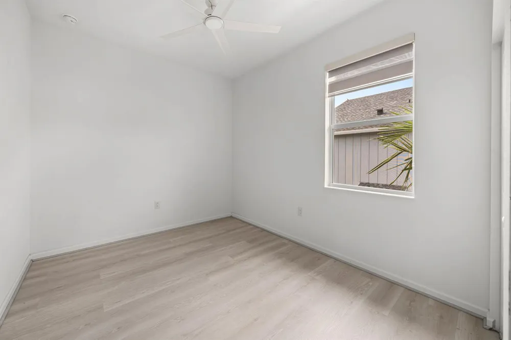 4440 Longwood Lake Square Westlake, FL 33470