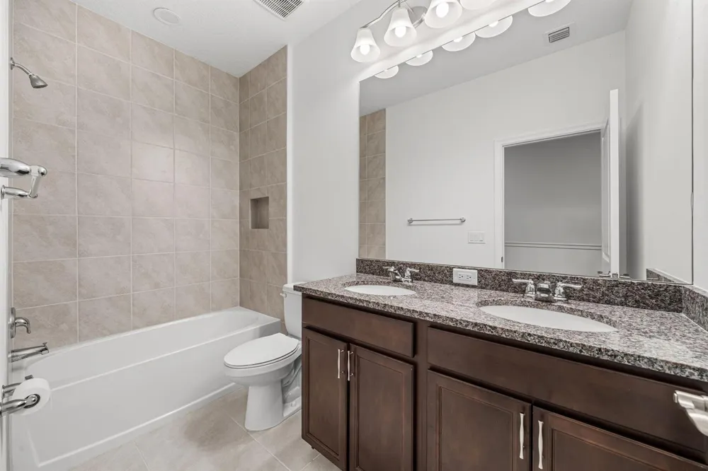 4440 Longwood Lake Square Westlake, FL 33470