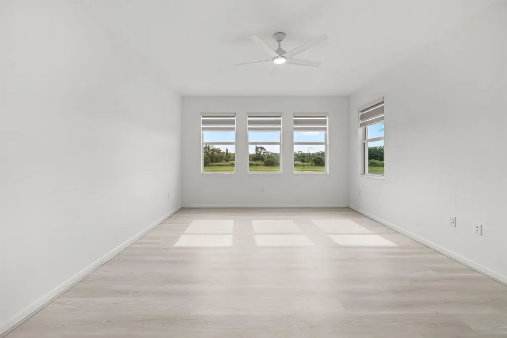 4440 Longwood Lake Square Westlake, FL 33470