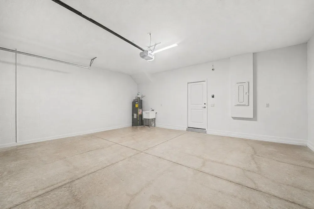 4440 Longwood Lake Square Westlake, FL 33470