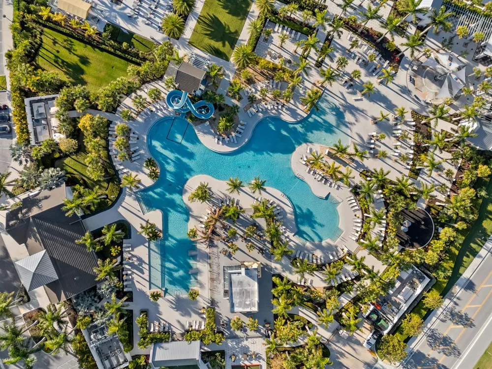 4440 Longwood Lake Square Westlake, FL 33470