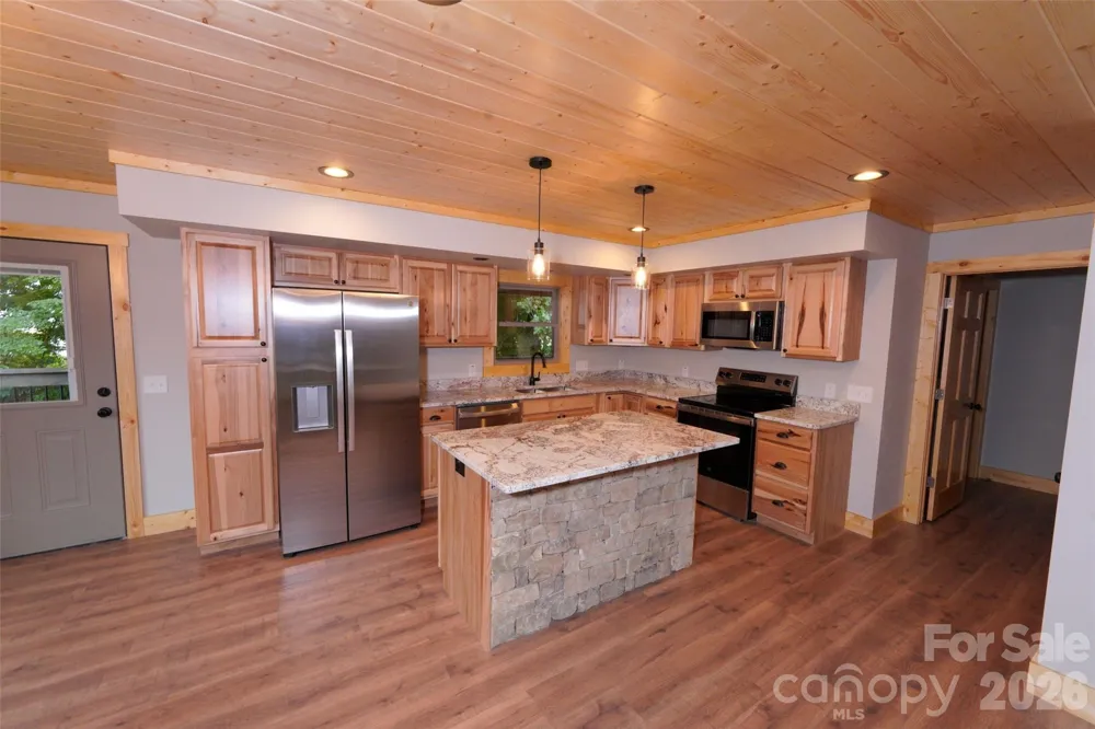 616 Twinbrook Lane Maggie Valley, NC 28751