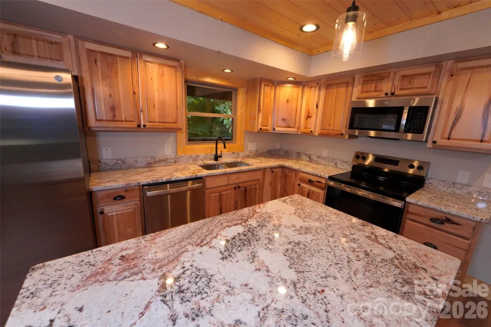 616 Twinbrook Lane Maggie Valley, NC 28751