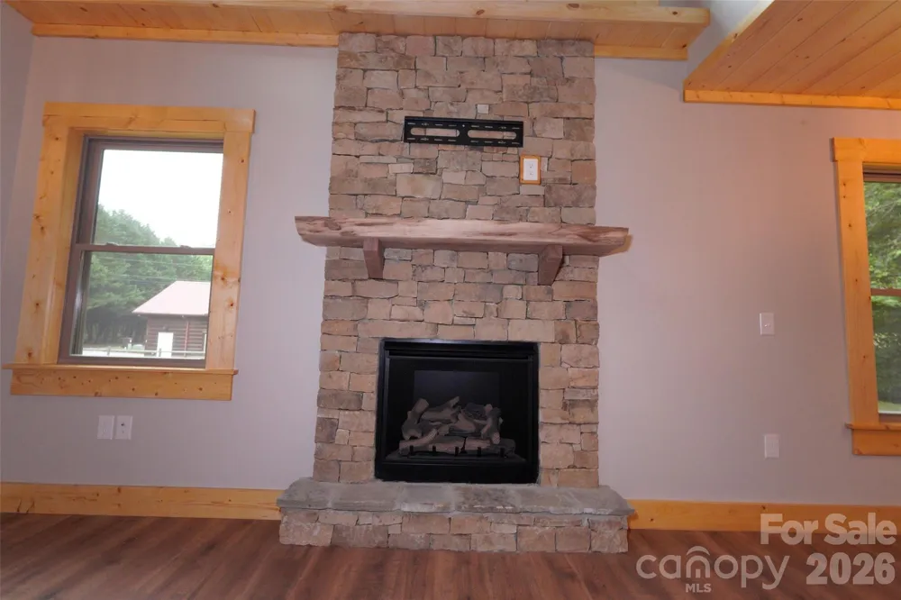 616 Twinbrook Lane Maggie Valley, NC 28751