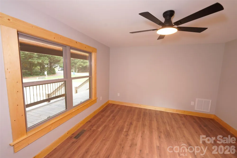 616 Twinbrook Lane Maggie Valley, NC 28751
