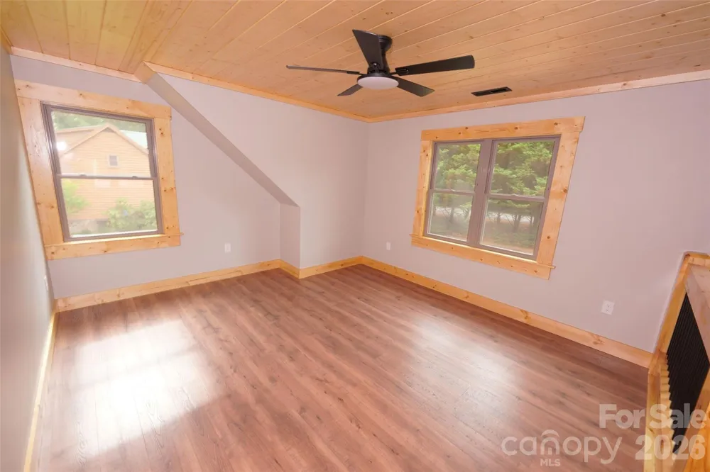 616 Twinbrook Lane Maggie Valley, NC 28751