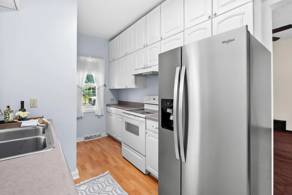 120 Hicks Avenue Plainwell, MI 49080