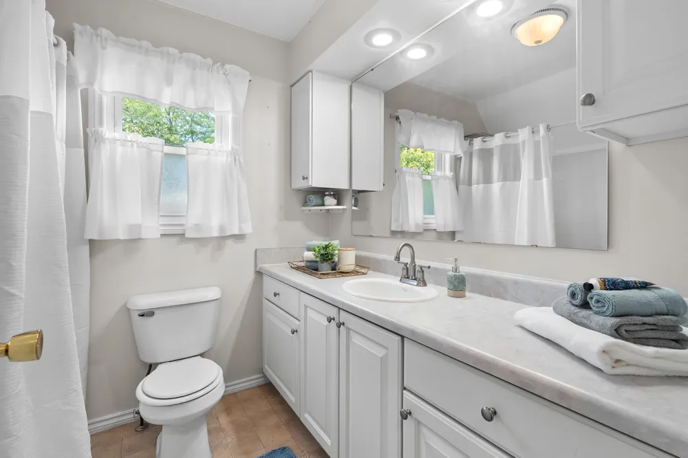 120 Hicks Avenue Plainwell, MI 49080