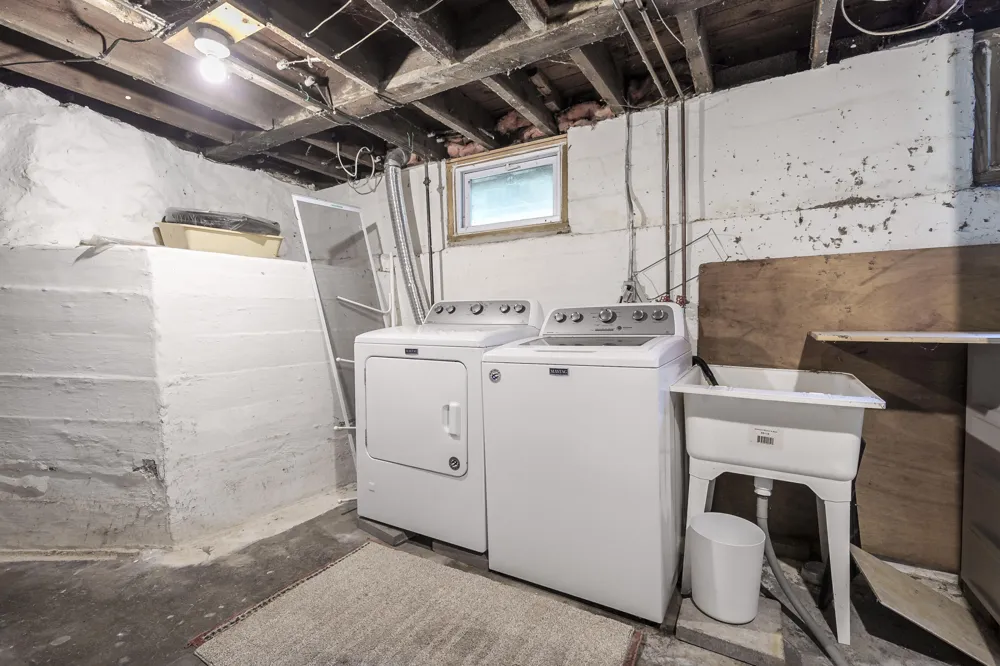 120 Hicks Avenue Plainwell, MI 49080