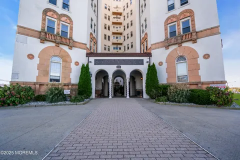 400 Deal Lake Drive #4D