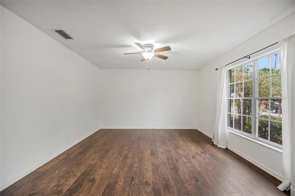 4931 TELLSON PLACE Orlando, FL 32812