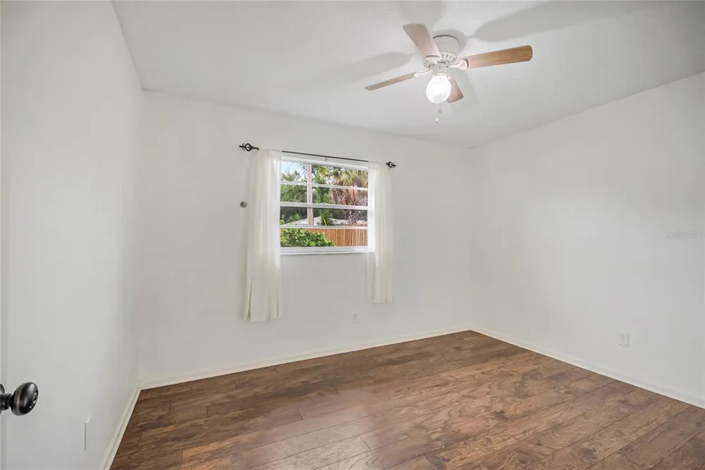 4931 TELLSON PLACE Orlando, FL 32812