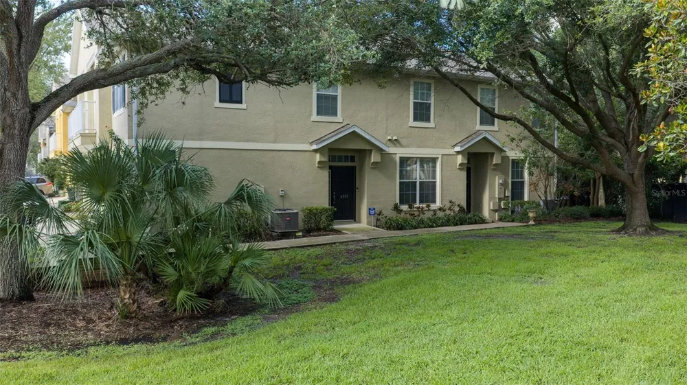 6717 EAGLE FEATHER DRIVE Riverview, FL 33578