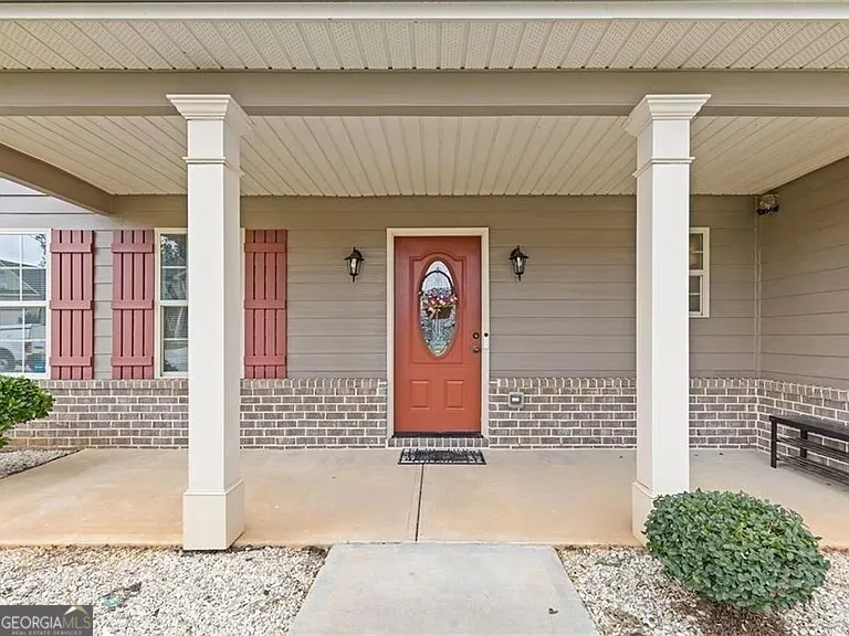 796 Pinnacle DR Winder, GA 30680