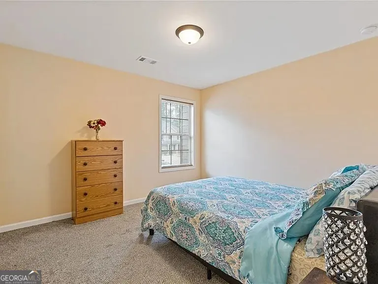796 Pinnacle DR Winder, GA 30680