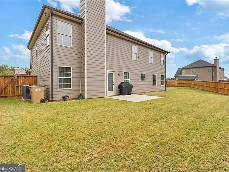 796 Pinnacle DR Winder, GA 30680