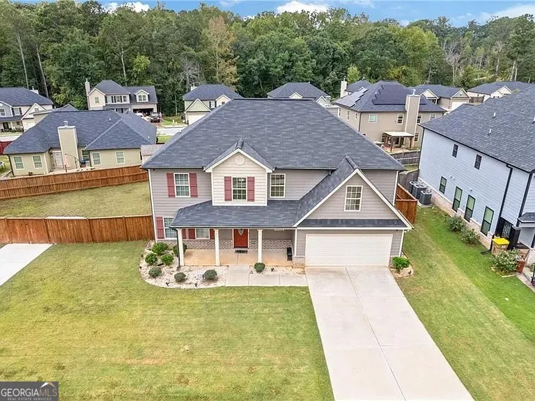796 Pinnacle DR Winder, GA 30680