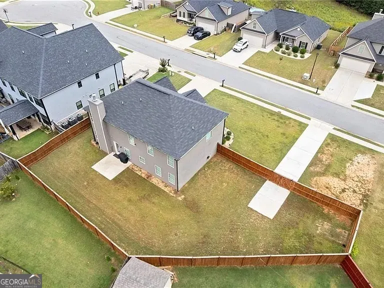 796 Pinnacle DR Winder, GA 30680