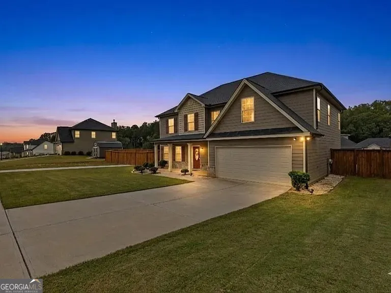 796 Pinnacle DR Winder, GA 30680