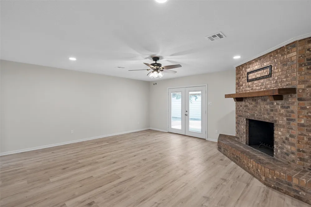 1006 Eagle Drive Bruceville Eddy, TX 76524