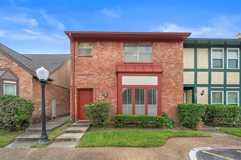 7700 Creekbend Drive #88