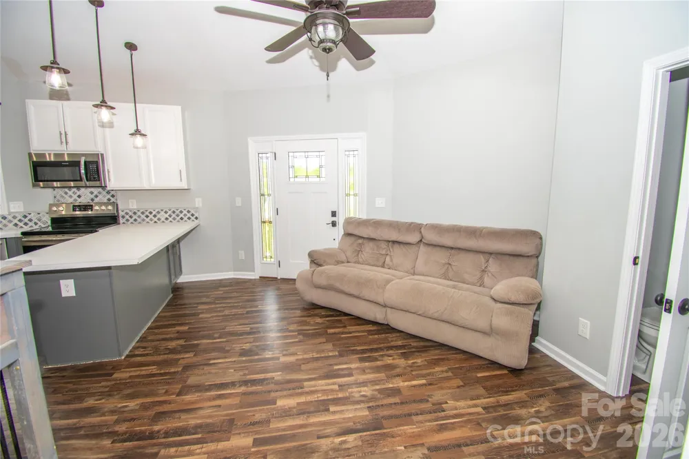 1807 Warren Avenue Gastonia, NC 28054