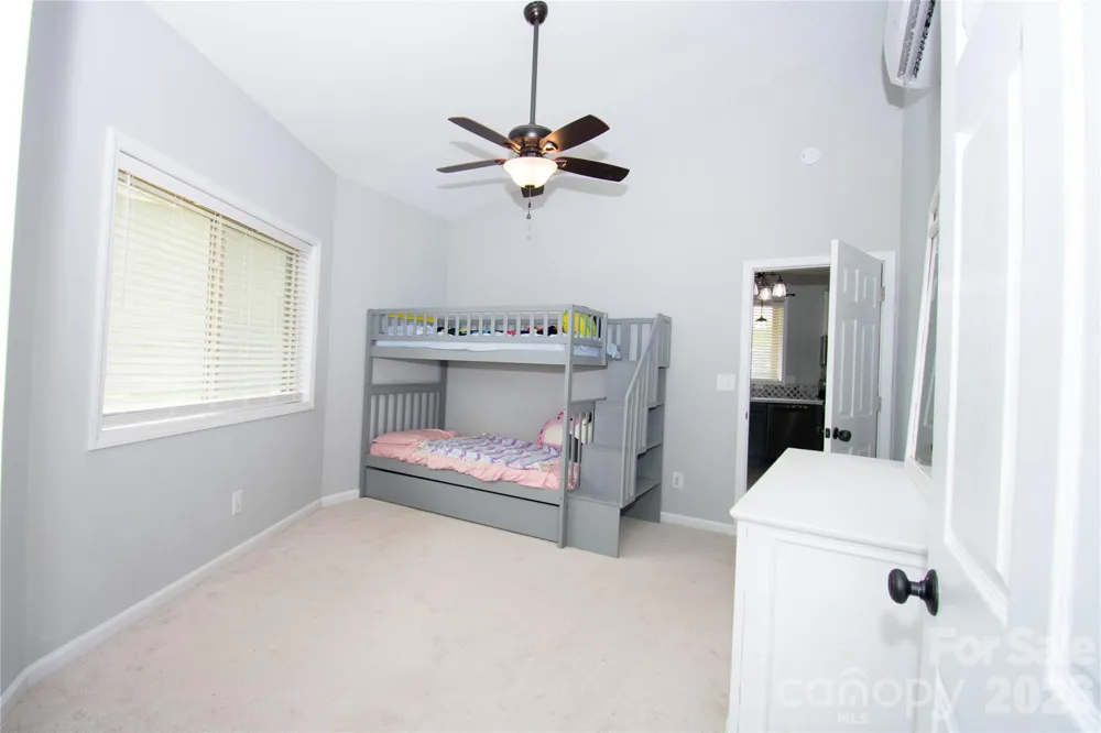1807 Warren Avenue Gastonia, NC 28054