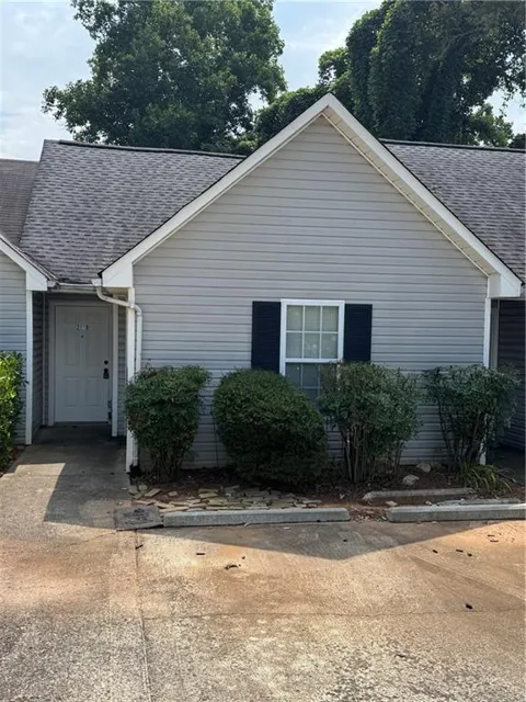 211 W Mineral Springs Road #B