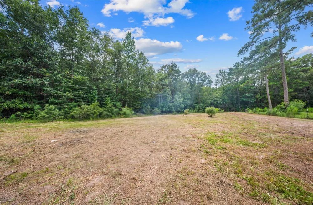 2631 County Road 443 Kirbyville, TX 75956