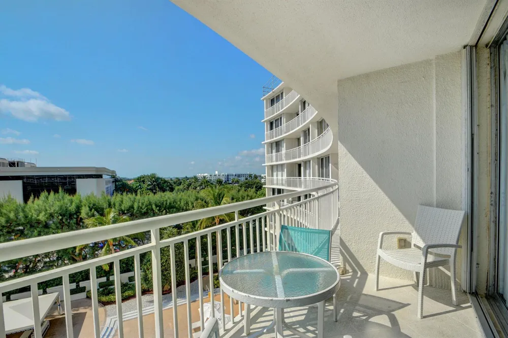 2780 S OCEAN BOULEVARD #510 Palm Beach, FL 33480