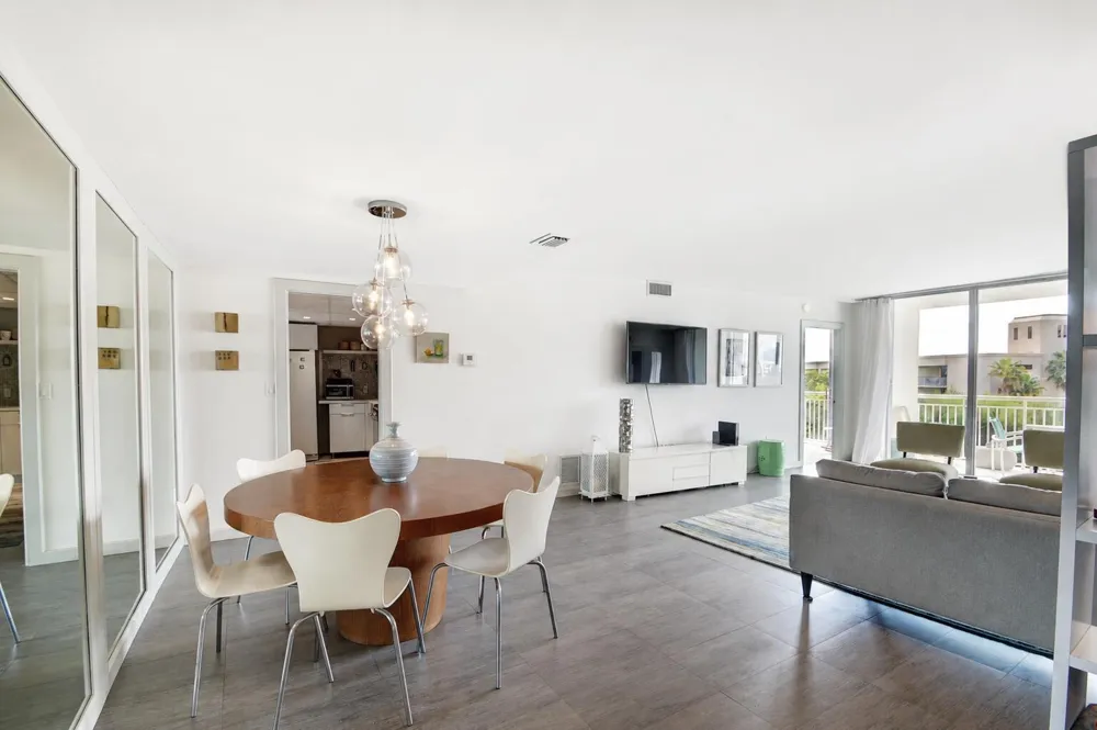 2780 S OCEAN BOULEVARD #510 Palm Beach, FL 33480