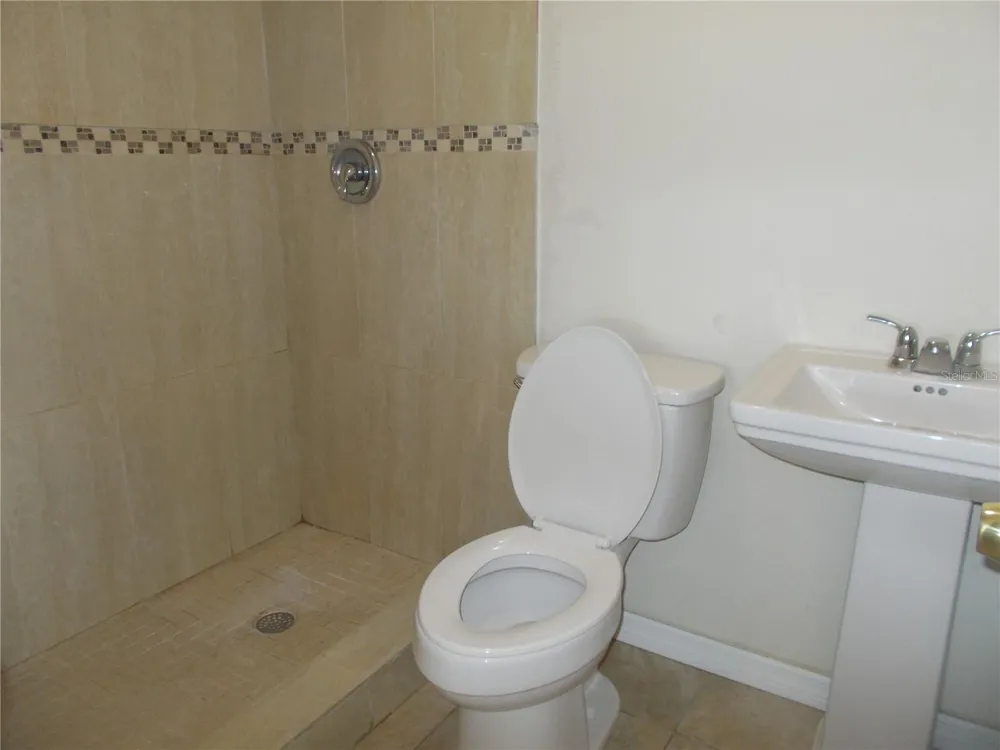 5982 52ND AVENUE Kenneth City, FL 33709