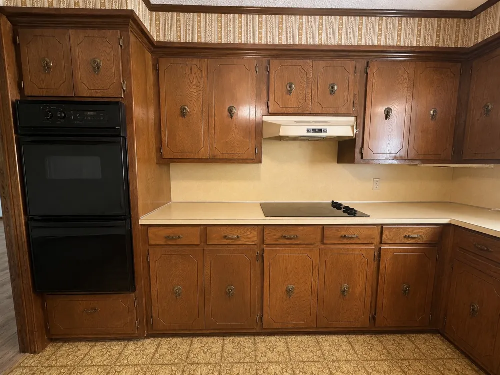 1810 Peach Goldthwaite, TX 76844