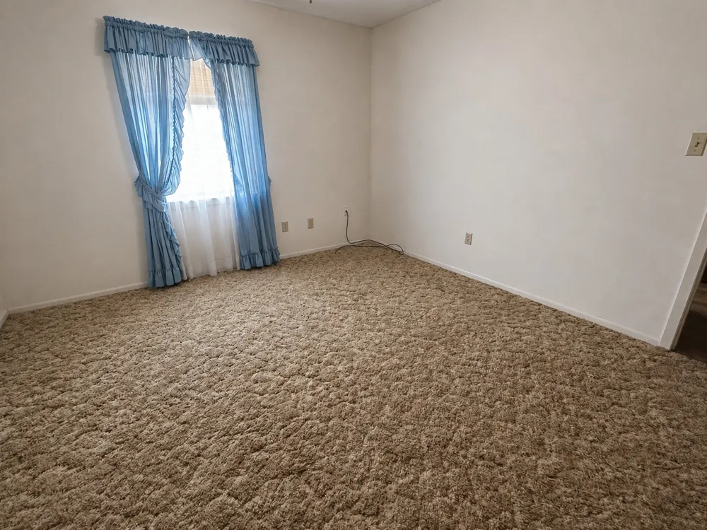 1810 Peach Goldthwaite, TX 76844