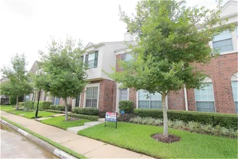 2930 Grants Lake Boulevard #2305