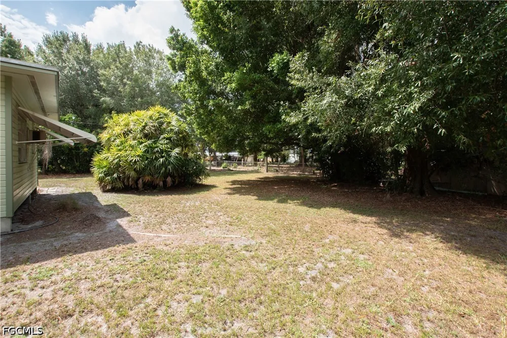 Jefferson Avenue W Immokalee, FL 34142
