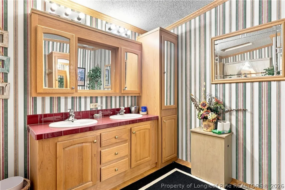 371 Maysville Lane Lane Tar Heel, NC 28392