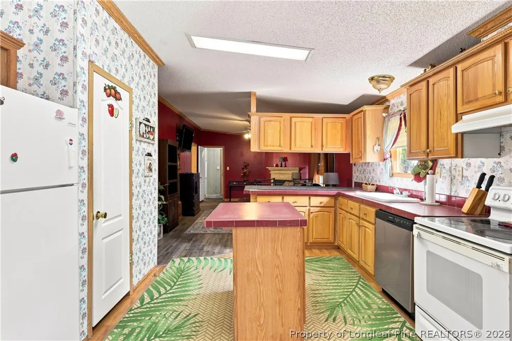 371 Maysville Lane Lane Tar Heel, NC 28392