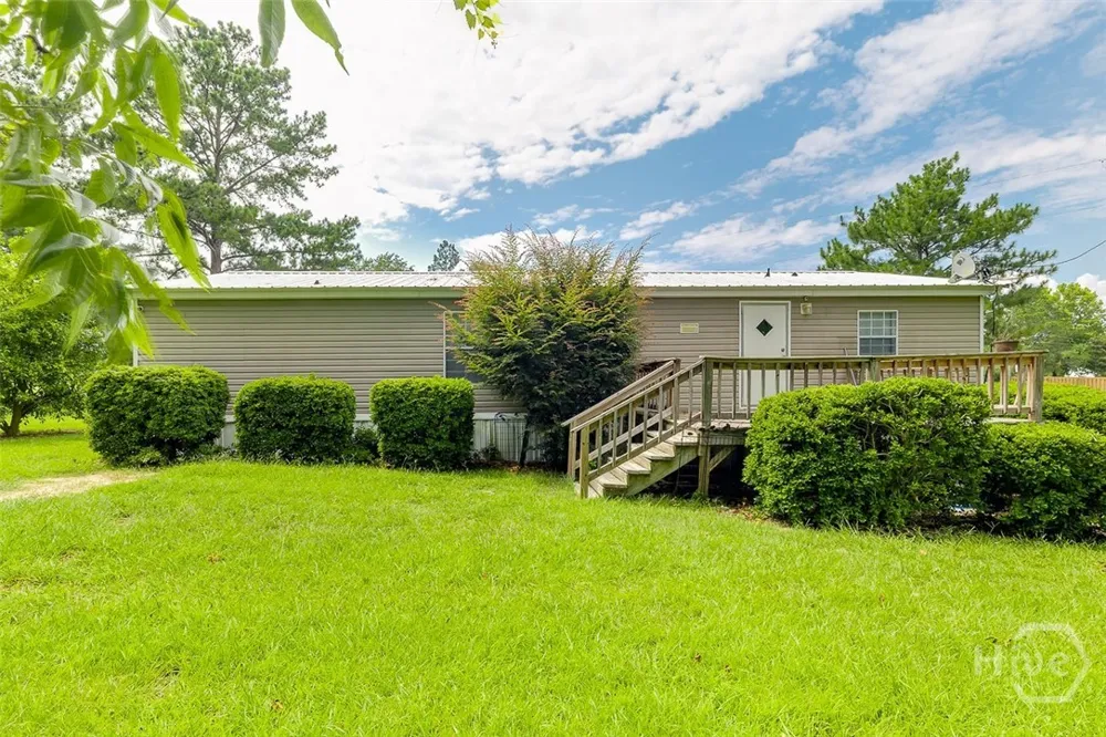 437 Burkhalter Circle Claxton, GA 30417