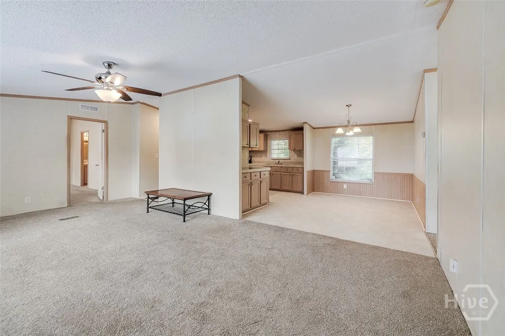 437 Burkhalter Circle Claxton, GA 30417