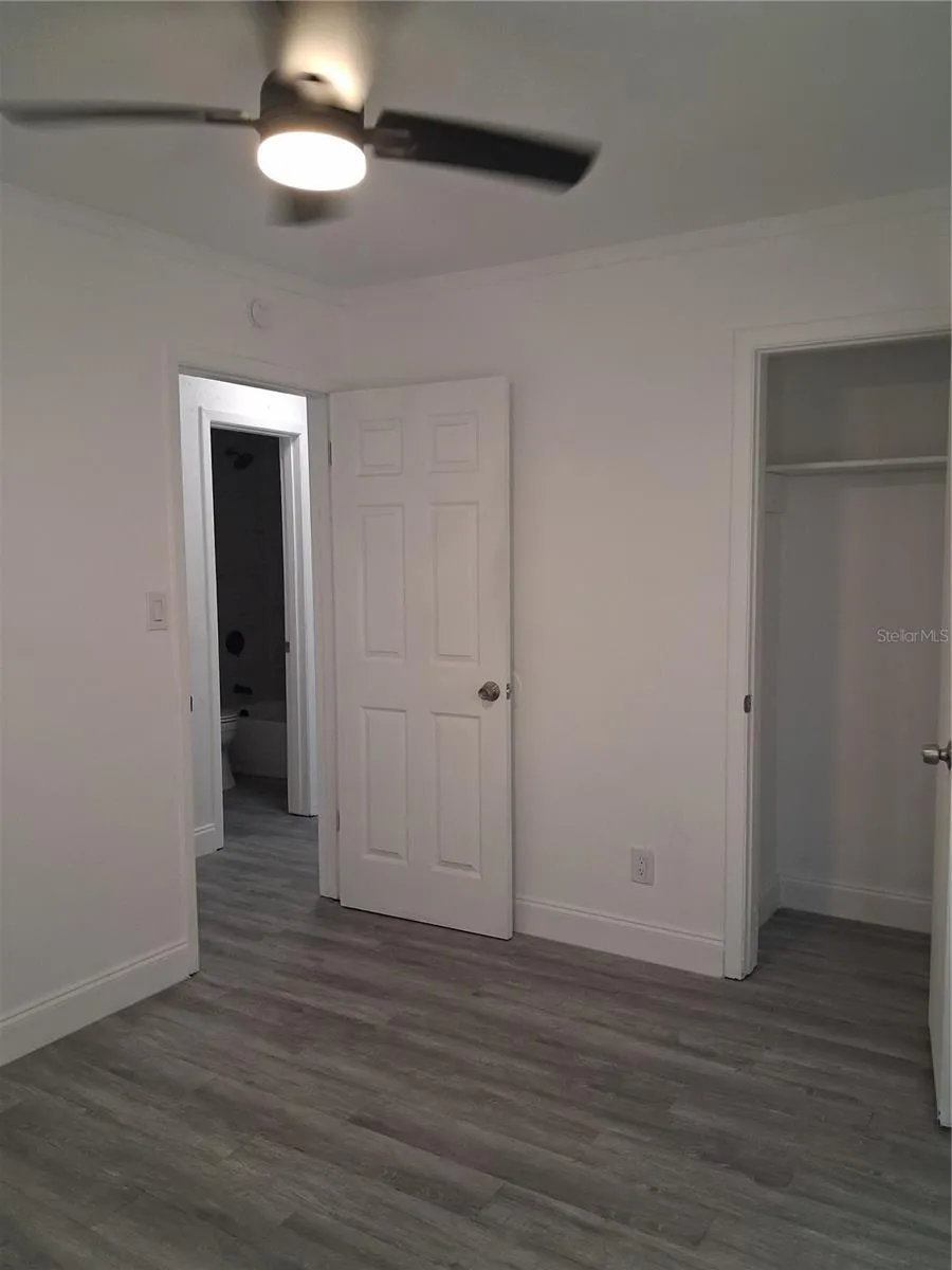 7206 MANDARIN DRIVE Orlando, FL 32819