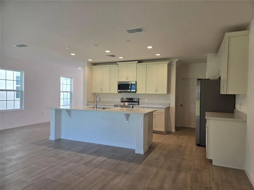 1572 CLOUDY COURT St Cloud, FL 34769