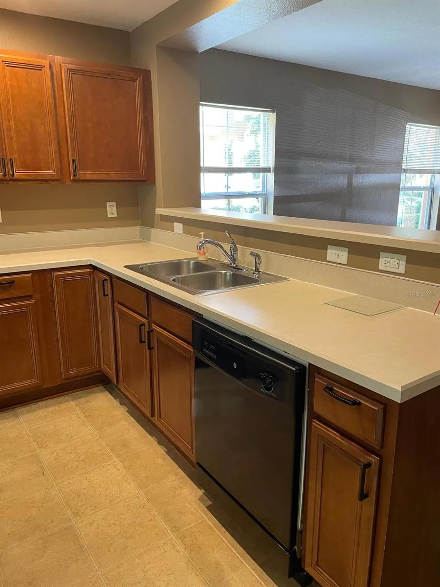 10934 JOHANNA AVENUE Riverview, FL 33578