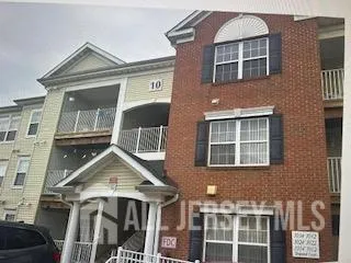 1031 Dogwood Court
